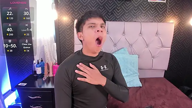 Thiago Kozak online show from 02-21-26, 01:13