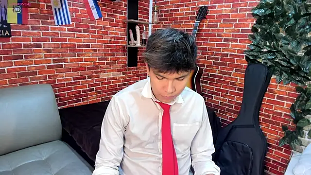 Snapshot of Thiago_Kozak chatting on 07-01-26, 01:55 Thiago Kozak online show from 07-01-26, 01:55