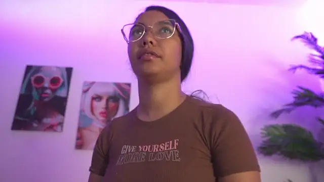 pocahotass 11 online show from 09-11-25, 11:10