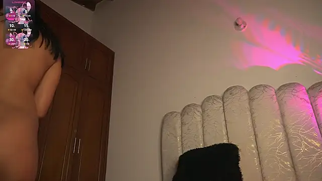 pocahotass 11 online show from 06-12-26, 11:08