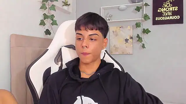 Thomas wil online show from 11-13-25, 05:00