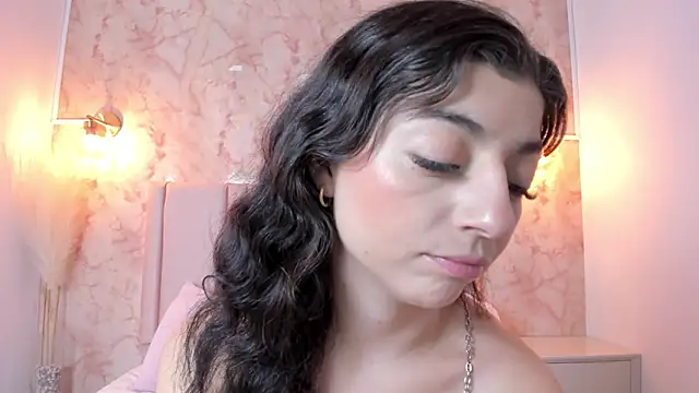 anntonella watson online show from 05-08-26, 11:47