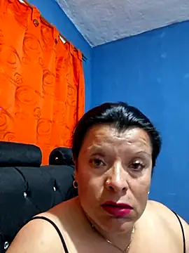 Hanna Kieran online show from 12-04-25, 03:16