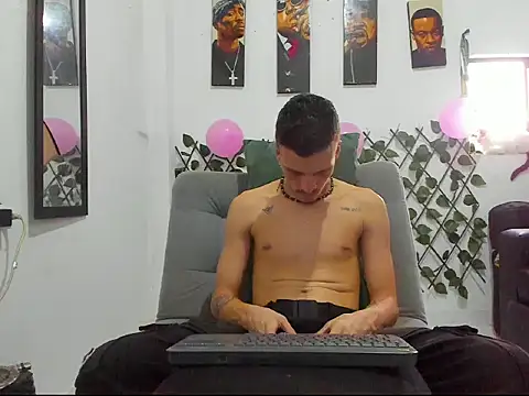 Latins Boss online show from 07-18-26, 10:40