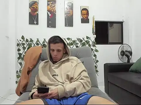 Latins Boss online show from 03-22-26, 05:21