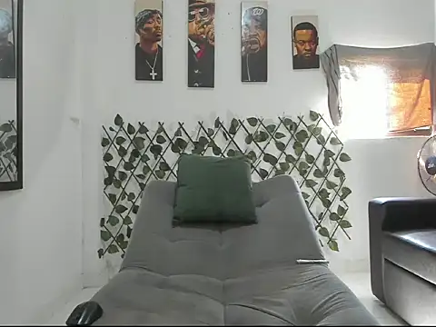 Latins Boss online show from 03-22-26, 08:10