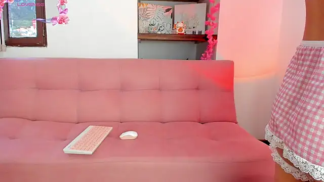 Snapshot of Danesacronin chatting on 10-03-25, 10:44 Danesacronin online show from 10-03-25, 10:44