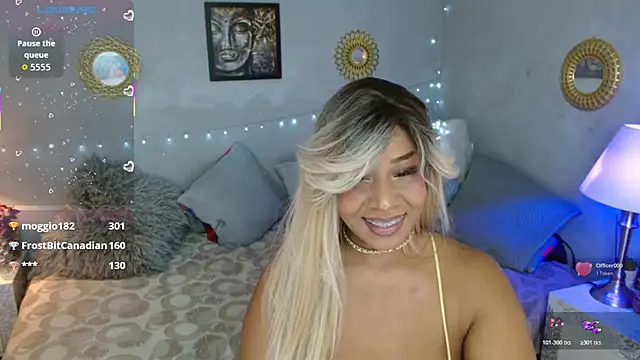 Corinndupontx online show from 03-22-26, 10:00