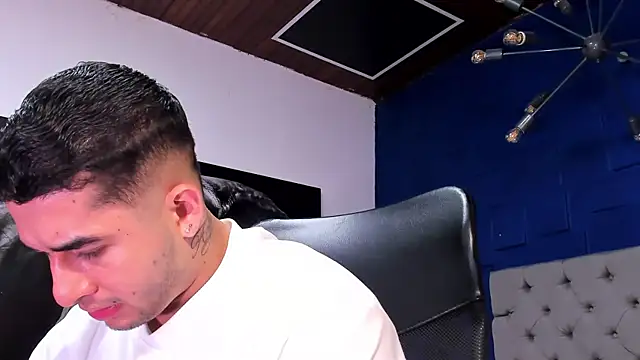 king falconer online show from 12-14-25, 11:43