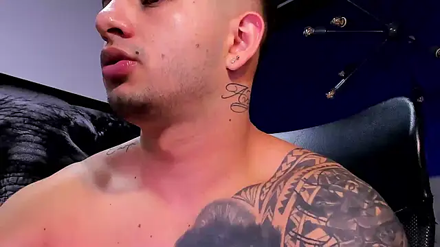 king falconer online show from 12-14-25, 01:45