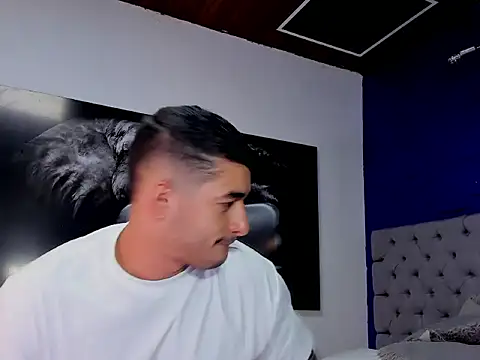 king falconer online show from 01-16-26, 02:48