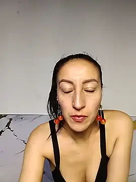 Oriana111 online show from 06-12-26, 12:47