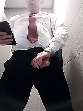 BigCristh79 online show from 10-06-25, 07:53