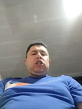 BigCristh79 online show from 11-11-25, 07:19