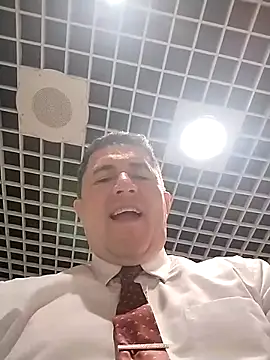 BigCristh79 online show from 02-05-26, 07:59