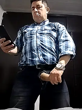 BigCristh79 online show from 10-06-25, 08:20