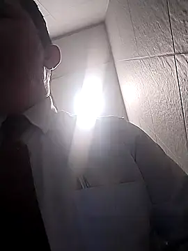 BigCristh79 online show from 09-10-25, 01:48