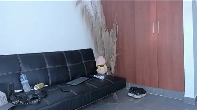 Evansdark1 online show from 12-22-25, 10:32