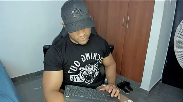 Evansdark1 online show from 04-14-26, 10:15