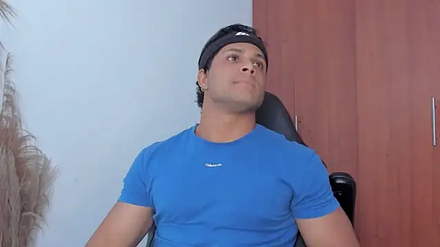 Evansdark1 online show from 03-25-26, 10:19