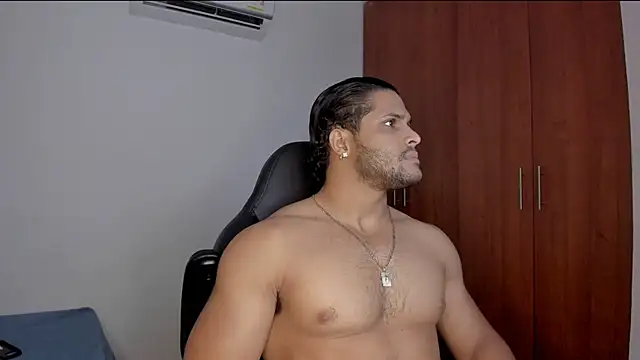 Evansdark1 online show from 05-04-26, 12:25