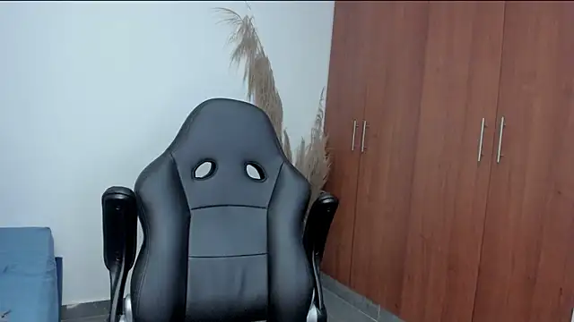 Evansdark1 online show from 04-01-26, 11:45