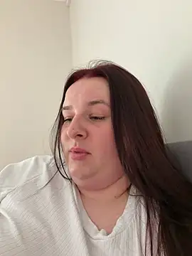 Snapshot of Curvaceouscarla chatting on 07-01-26, 12:38 Curvaceouscarla online show from 07-01-26, 12:38