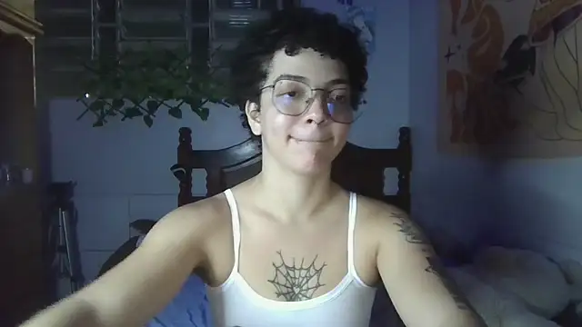 CamillyBlum online show from 04-10-26, 12:39