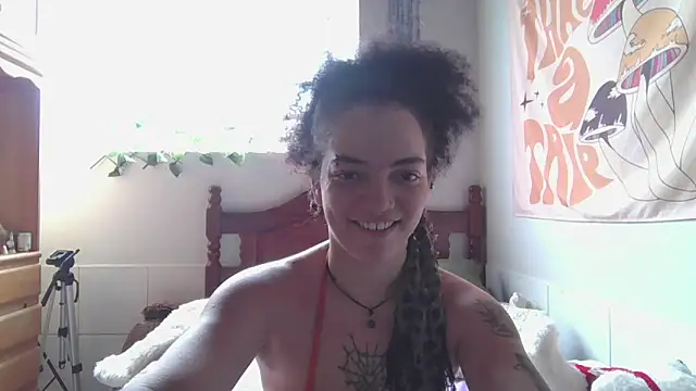 CamillyBlum online show from 04-01-26, 05:10