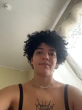 CamillyBlum online show from 11-24-25, 04:40