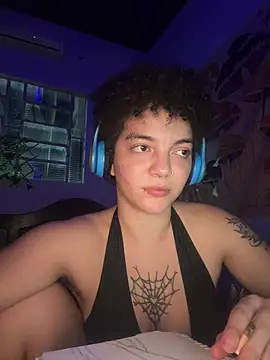 CamillyBlum online show from 05-05-26, 02:58