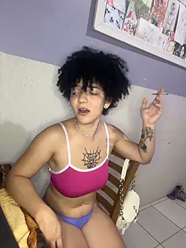 CamillyBlum online show from 11-10-25, 09:03