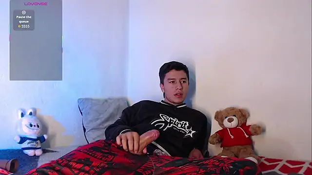 Jhoansitop online show from 03-08-26, 02:31