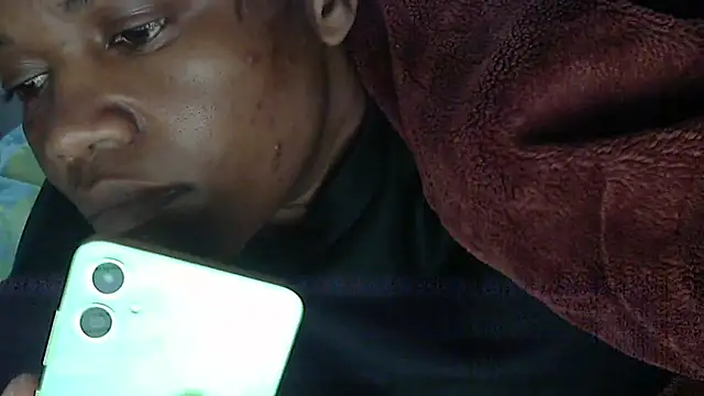 Snapshot of sexythae32 chatting on 09-10-25, 02:43 sexythae32 online show from 09-10-25, 02:43