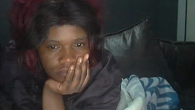 Snapshot of sexythae32 chatting on 11-17-25, 08:35 sexythae32 online show from 11-17-25, 08:35