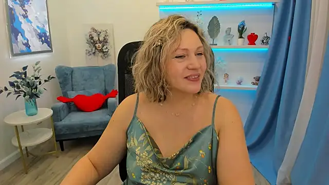 NinaStarle online show from 03-11-26, 04:39