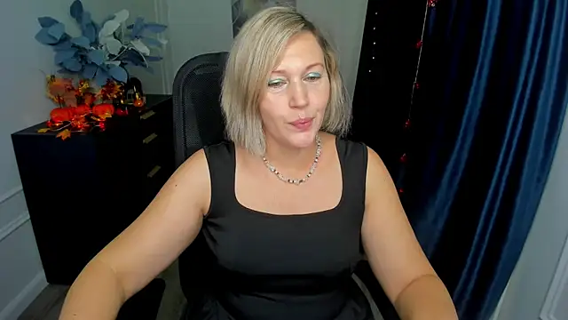 NinaStarle online show from 10-22-25, 04:56