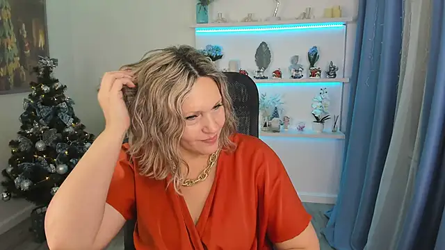 NinaStarle online show from 12-14-25, 04:29