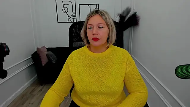 NinaStarle online show from 10-02-25, 04:38