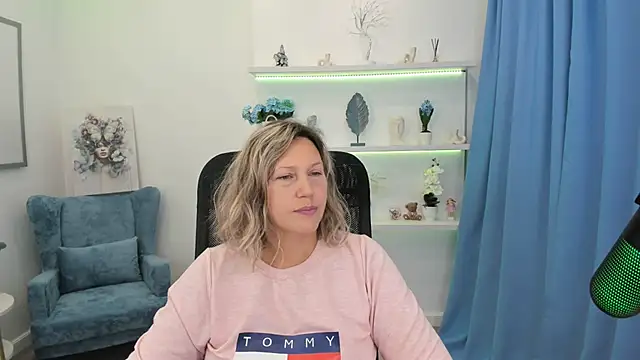 NinaStarle online show from 09-19-25, 11:58