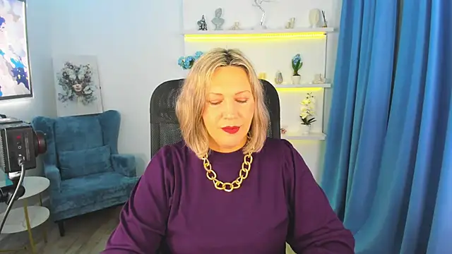 NinaStarle online show from 11-24-25, 04:34