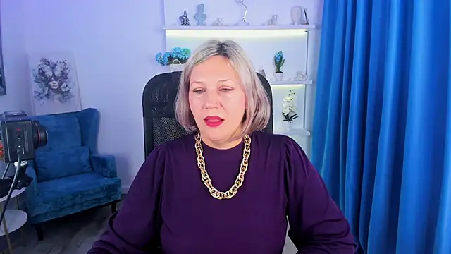 NinaStarle online show from 11-21-25, 04:22