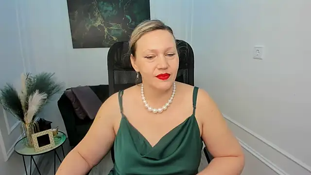 NinaStarle online show from 04-09-26, 04:25