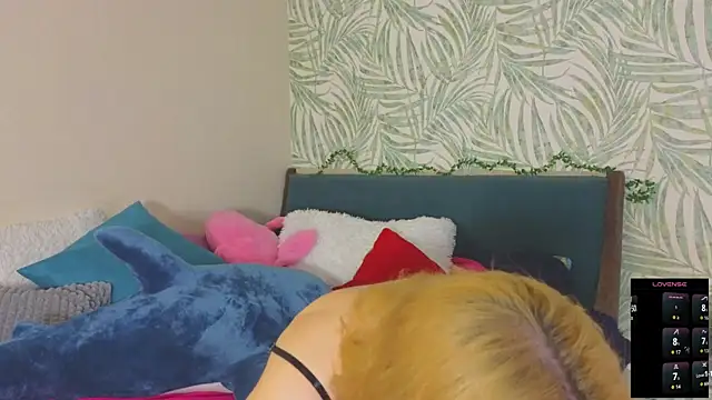 Alice Pops online show from 09-14-25, 06:52