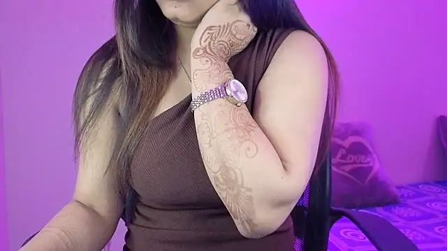 BABY RANI  online show from 05-17-26, 04:56
