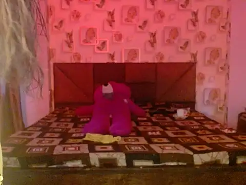 Snapshot of BABY_RANI_ chatting on 09-18-25, 09:12 BABY RANI online show from 09-18-25, 09:12