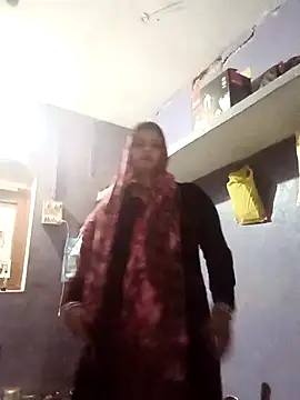 Snapshot of Hot_sonali chatting on 09-28-25, 12:28 Hot sonali online show from 09-28-25, 12:28