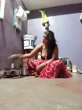 Snapshot of Hot_sonali chatting on 10-06-25, 10:54 Hot sonali online show from 10-06-25, 10:54