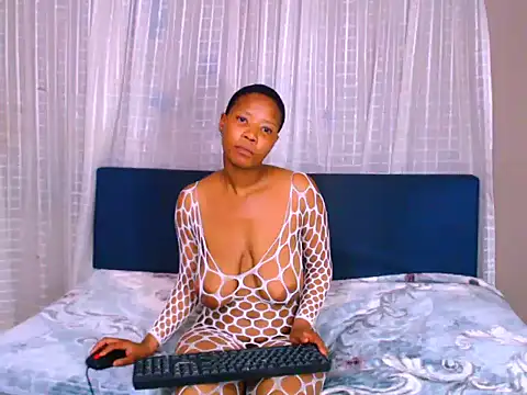 Snapshot of ebonyfirexx chatting on 09-09-25, 06:39 ebonyfirexx online show from 09-09-25, 06:39
