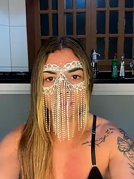 Snapshot of Casalmasc chatting on 11-08-25, 01:42 Casalmasc online show from 11-08-25, 01:42